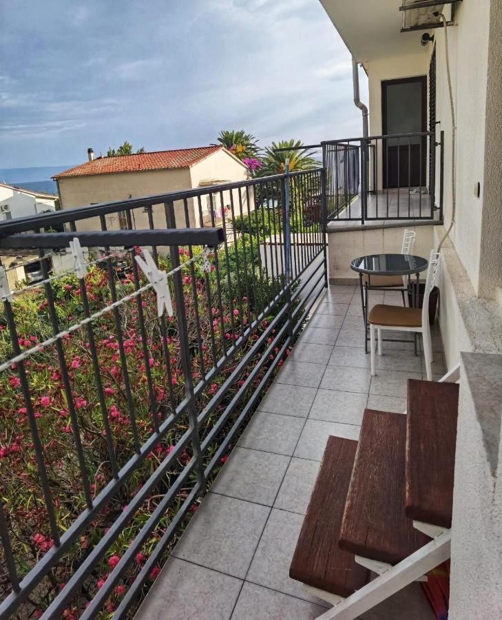 Apartments Casablanca Podstrana Exterior foto