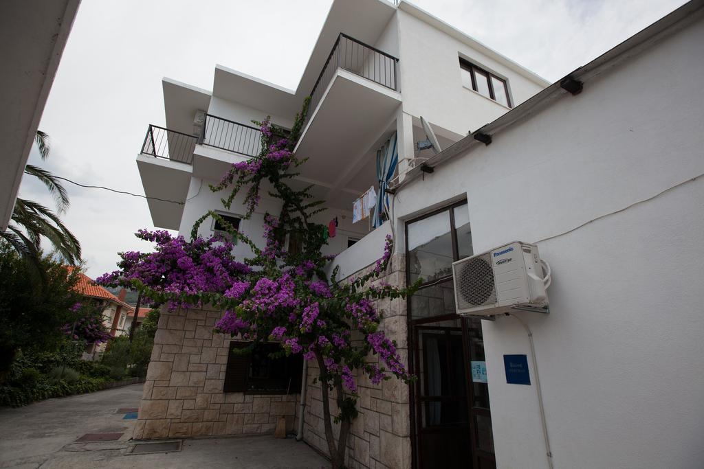 Apartments Casablanca Podstrana Exterior foto