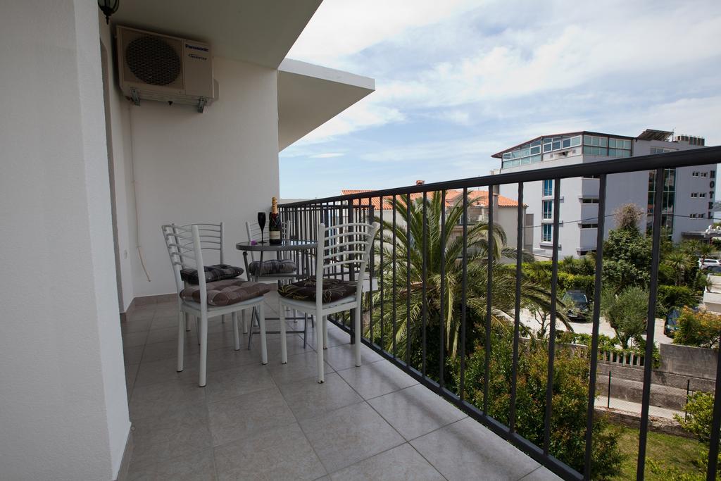Apartments Casablanca Podstrana Quarto foto