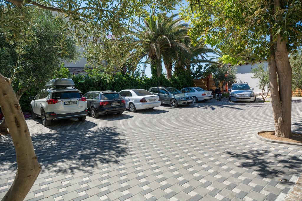 Apartments Casablanca Podstrana Exterior foto